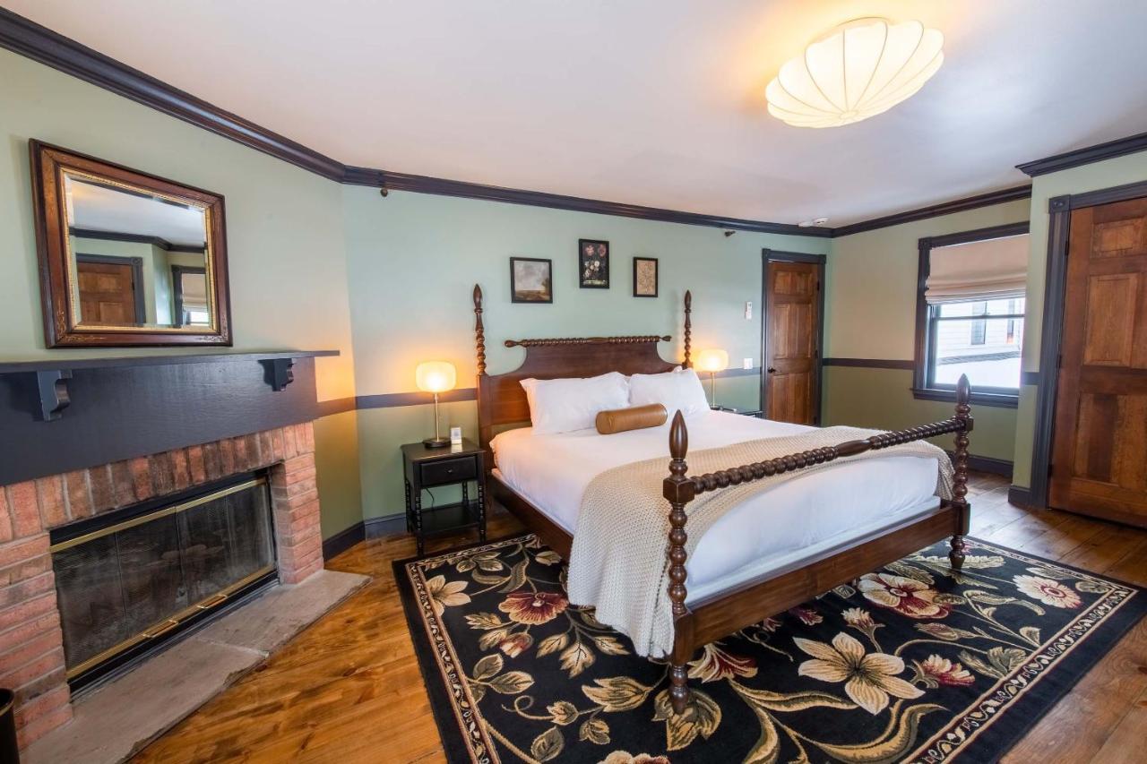 The Constance By The Lenox Collection Hotel Bagian luar foto